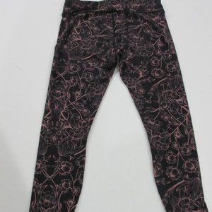 Fabletics Black/Pink 3/4 Length Yoga Pant Size M